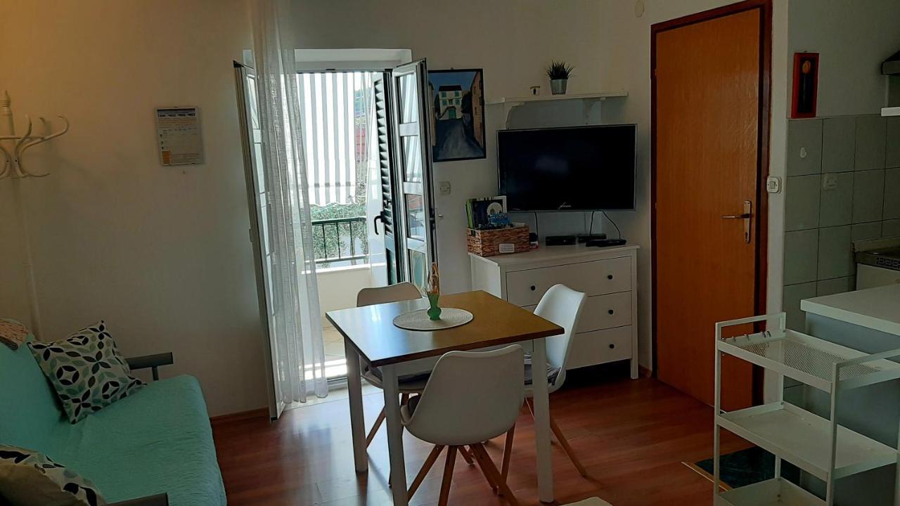 Viktorija Apartments Seget Vranjica Eksteriør bilde