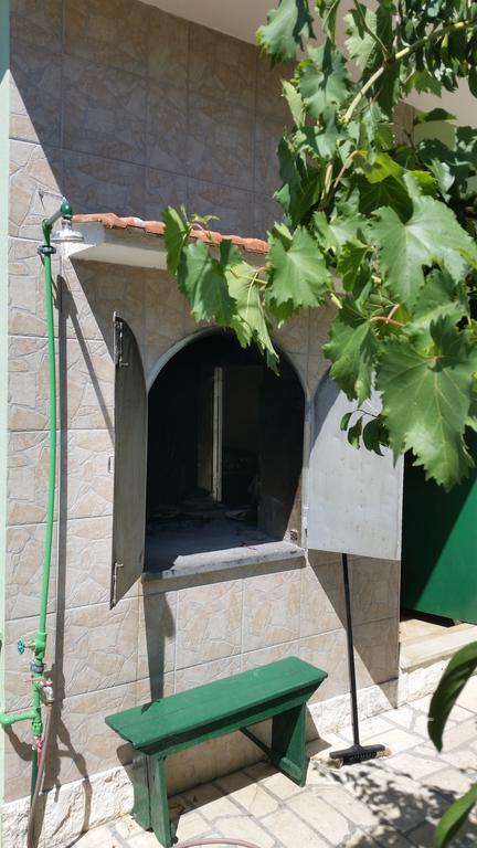 Viktorija Apartments Seget Vranjica Rom bilde